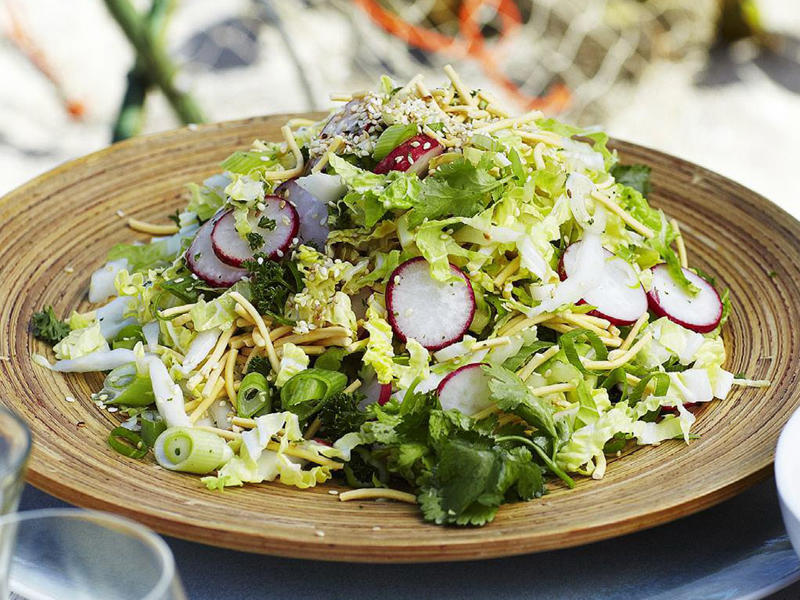 Quick tips for no cook food, How to toast nuts in the microwave, Chicken and mango rice paper rolls , Chicken and green mango salad , Blue cheese, apple & barbecued chicken slaw , Sesame chicken salad , Bean salad with creamy basil dressing , Prawn & watermelon salad with fetta & sumac onions , Crunchy Asian chicken salad , Crunchy noodle coleslaw , Zucchini Greek salad , Picnic baguettes , Open reuben sandwich , Hoisin and barbecue chicken rolls , Summer salad of peaches and blueberries , Hot smoked salmon and sesame salad , Greek-style chicken salad , Grape and apple salad with goat’s cheese , Mini baguettes with leg ham, brie and mustard mayo , Smoked salmon and herb pinwheels , Chilled tofu with ginger and green onion , No-cook oatmeal balls , Watermelon, lime and berry cheesecake jars , Peanut and honey ice-cream sandwiches , Mixed berry fool , Blackberry parfait , More quick & easy recipes
