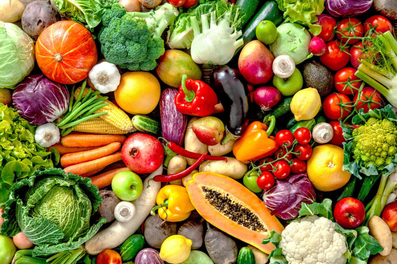 High-fiber foods: fruits and vegetables High-fiber foods: legumes, High-fiber foods: fruits and vegetables, Probiotic foods: yogurt, Probiotic foods: miso, What about pickles?, Prebiotic foods, Prebiotic foods: asparagus, Synbiotic foods: yogurt and berries, Synbiotic foods: stir fry, Anti-inflammatory foods: walnuts, Polyphenols, Polyphenols: olive oil, Variation, What to avoid: refined sugars, What to avoid: processed foods