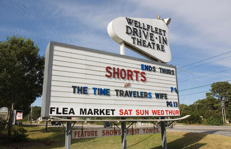 12. Bay Drive-In Theatre, Alexandria Bay, New York, 11. Coyote Drive-In, Fort Worth, Texas, 10. Stars and Stripes Drive-In Theatre, New Braunfels, Texas, 9. Spud Drive-In Theater, Teton Valley, Idaho, 8. Wellfleet Drive-In Theater, Wellfleet, Massachusetts, 7. Skyline Drive-In Theater, Shelton, Washington, 6. Holiday Twin Drive-in, Fort Collins, Colorado, 5. Swan Drive-In Theater &amp; Diner, Blue Ridge, Georgia, 4. Georgetown Drive-in, Georgetown, Indiana, 3. Northfield Drive-In Theater, Hinsdale, New Hampshire, 2. Blue Fox Drive-In Theater, Oak Harbor, Washington, 1. Four Brothers Drive-In Theater, Amenia, New York