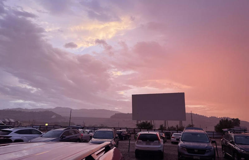 12. Bay Drive-In Theatre, Alexandria Bay, New York, 11. Coyote Drive-In, Fort Worth, Texas, 10. Stars and Stripes Drive-In Theatre, New Braunfels, Texas, 9. Spud Drive-In Theater, Teton Valley, Idaho, 8. Wellfleet Drive-In Theater, Wellfleet, Massachusetts, 7. Skyline Drive-In Theater, Shelton, Washington, 6. Holiday Twin Drive-in, Fort Collins, Colorado, 5. Swan Drive-In Theater &amp; Diner, Blue Ridge, Georgia, 4. Georgetown Drive-in, Georgetown, Indiana, 3. Northfield Drive-In Theater, Hinsdale, New Hampshire, 2. Blue Fox Drive-In Theater, Oak Harbor, Washington, 1. Four Brothers Drive-In Theater, Amenia, New York