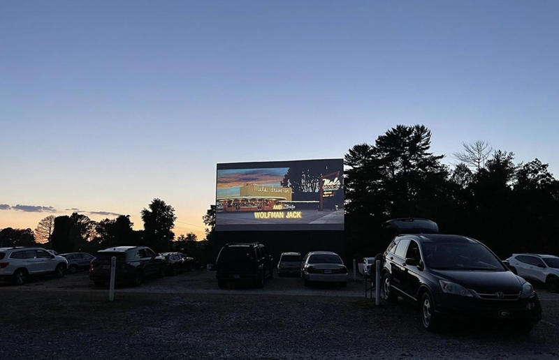 12. Bay Drive-In Theatre, Alexandria Bay, New York, 11. Coyote Drive-In, Fort Worth, Texas, 10. Stars and Stripes Drive-In Theatre, New Braunfels, Texas, 9. Spud Drive-In Theater, Teton Valley, Idaho, 8. Wellfleet Drive-In Theater, Wellfleet, Massachusetts, 7. Skyline Drive-In Theater, Shelton, Washington, 6. Holiday Twin Drive-in, Fort Collins, Colorado, 5. Swan Drive-In Theater &amp; Diner, Blue Ridge, Georgia, 4. Georgetown Drive-in, Georgetown, Indiana, 3. Northfield Drive-In Theater, Hinsdale, New Hampshire, 2. Blue Fox Drive-In Theater, Oak Harbor, Washington, 1. Four Brothers Drive-In Theater, Amenia, New York