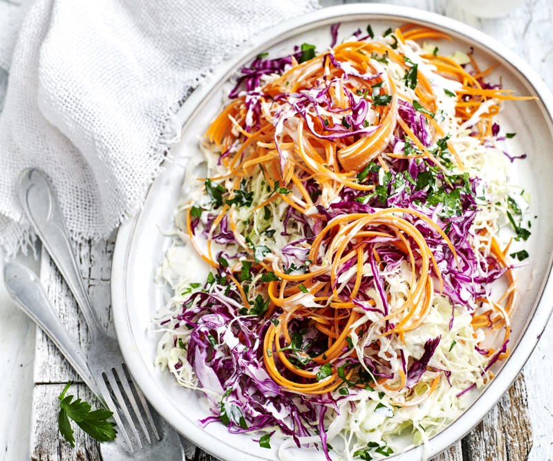 Quick tips for no cook food, How to toast nuts in the microwave, Chicken and mango rice paper rolls , Chicken and green mango salad , Blue cheese, apple & barbecued chicken slaw , Sesame chicken salad , Bean salad with creamy basil dressing , Prawn & watermelon salad with fetta & sumac onions , Crunchy Asian chicken salad , Crunchy noodle coleslaw , Zucchini Greek salad , Picnic baguettes , Open reuben sandwich , Hoisin and barbecue chicken rolls , Summer salad of peaches and blueberries , Hot smoked salmon and sesame salad , Greek-style chicken salad , Grape and apple salad with goat’s cheese , Mini baguettes with leg ham, brie and mustard mayo , Smoked salmon and herb pinwheels , Chilled tofu with ginger and green onion , No-cook oatmeal balls , Watermelon, lime and berry cheesecake jars , Peanut and honey ice-cream sandwiches , Mixed berry fool , Blackberry parfait , More quick & easy recipes