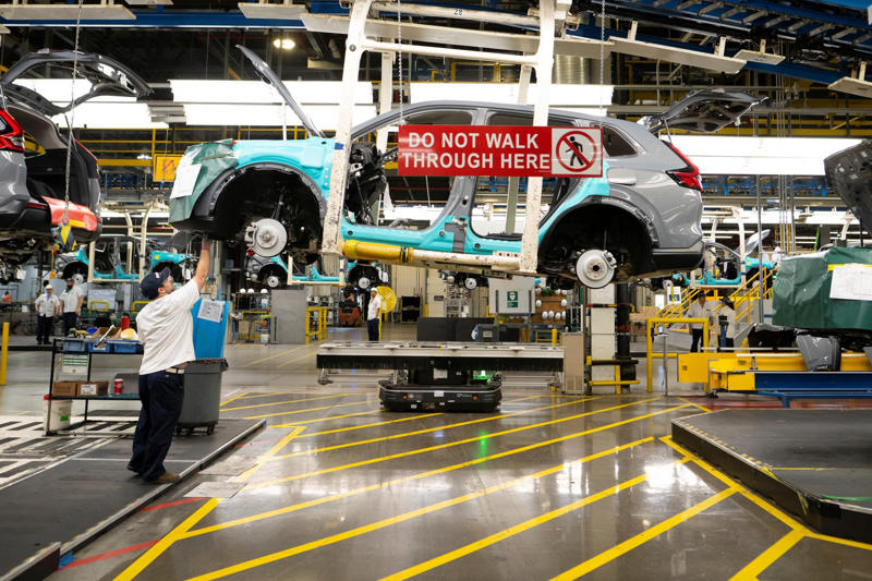 The problem for Ontario Honda is pushing off a major project, Postponing a large scale investments, The automotive industry has changed, A slow in the electric vehicle market, Honda’s original plan was a big boon for Ontario, Are Trump’s auto tariffs to blame?, Honda’s incentives and financial assistance, Doug Ford’s response to the news, Recent concerns about Honda in Canada, Honda plan to increase car production in the US, Producing 90% of Honda's vehicles in the US, Upping American production by 30%, The USMCA and the auto industry, Automakers used the trade deal, Honda’s sales in the US, What Honda imports to the US from Canada, The problem for Ontario, Doug Ford was on the case, Ford claimed Honda was staying in Ontario