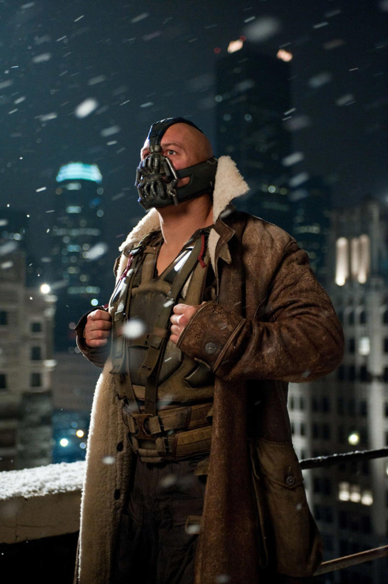 Tom Hardy Natalie Portman, Jared Leto, Christian Bale, Michael Keaton, Zoe Saldana, Tom Hardy, Ryan Reynolds, Rachel Weisz, Chris Evans, Halle Berry, Laurence Fishburne, Josh Brolin, James Marsden, Angela Bassett, Ben Mendelsohn, Zazie Beetz
