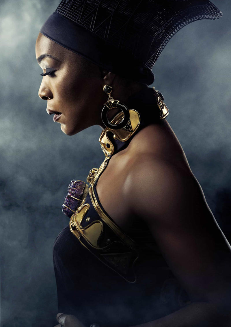 Angela Bassett Natalie Portman, Jared Leto, Christian Bale, Michael Keaton, Zoe Saldana, Tom Hardy, Ryan Reynolds, Rachel Weisz, Chris Evans, Halle Berry, Laurence Fishburne, Josh Brolin, James Marsden, Angela Bassett, Ben Mendelsohn, Zazie Beetz