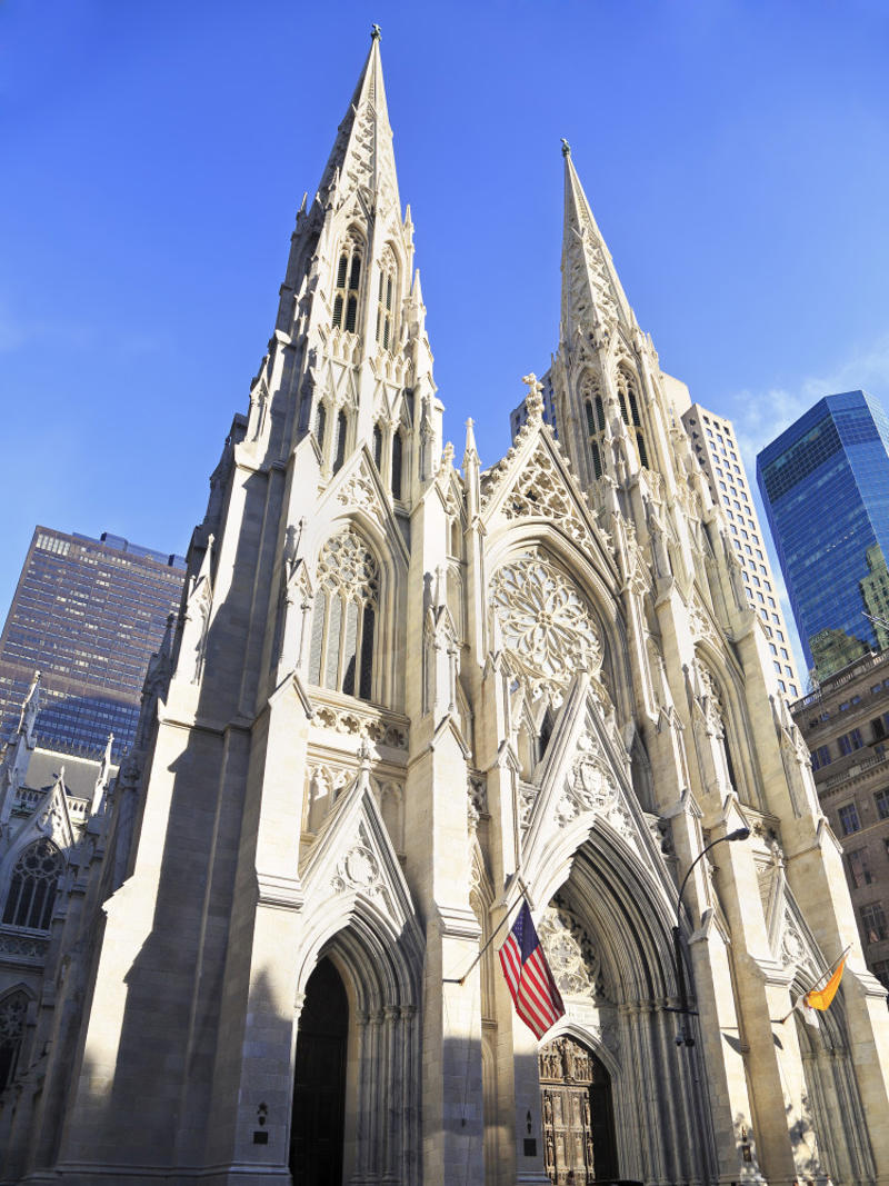 St Patrick's Cathedral – New York - United States Hallgrímskirkja - Reykjavík - Iceland, The Basilica of the National Vow – Quito - Ecuador, Saint Basil's Cathedral – Moscow - Russia, The Church of the Transfiguration - Kizhi - Russia, St Paul's Cathedral – London - England, Saint Peter's Basilica – Rome - Italy, St. Michael of the Needle Chapel - Le Puy-en-Velay - France, St Patrick's Cathedral – New York - United States, Sagrada Família – Barcelona - Spain, São Francisco Church - Salvador - Brazil, Seville Cathedral - Seville- Spain, Salisbury Cathedral- Salisbury - England
