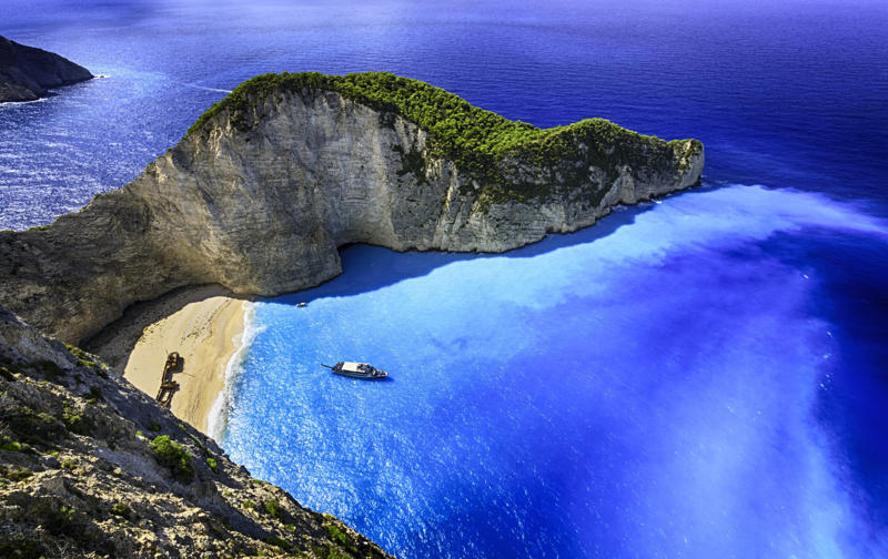 Aegean Islands, Greece/Turkey Philippines, Vanuatu, Oceania, The Bahamas, Palau, Oceania, Tierra del Fuego, Argentina, Maldives, Bora Bora, French Polynesia, Svalbard, Norway, Phi Phi Islands, Thailand, Fiji, Oceania, Kerguelen Islands, French territory, Hawaii, USA, New Caledonia, French territory, Langkawi, Malaysia, New Zealand, Oceania, Aleutian Islands, USA/Russia, Azores, Portugal, Bermuda, British territory, Florida Keys, USA, Aegean Islands, Greece/Turkey, Cape Verde, Bazaruto, Mozambique, Virgin Islands, British/US territory, Galapagos Islands, Ecuador, Balearic Islands, Spain, Isles of Scilly, England, Frisian Islands, Netherlands/Germany/Denmark