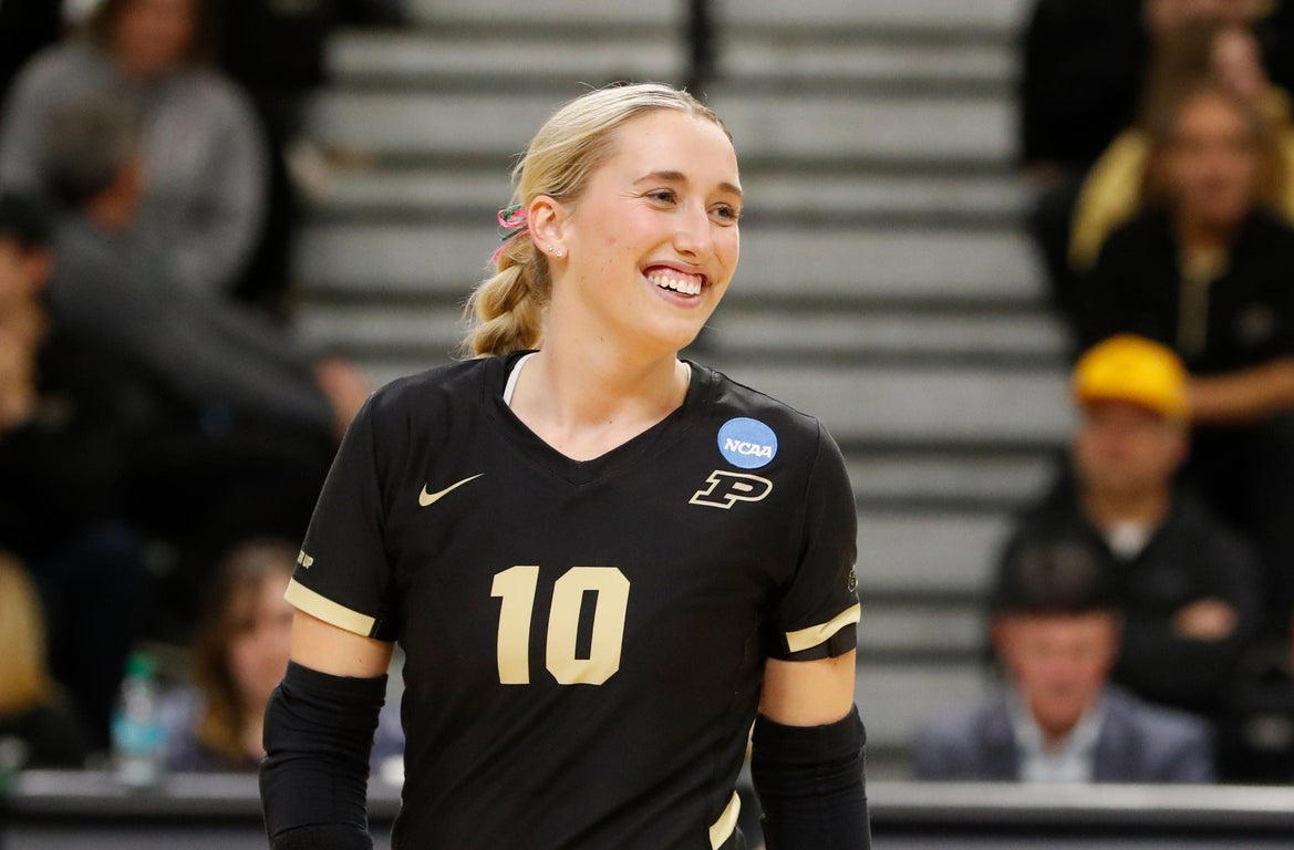 Fantastic women's volleyball photos from the 2024 college season