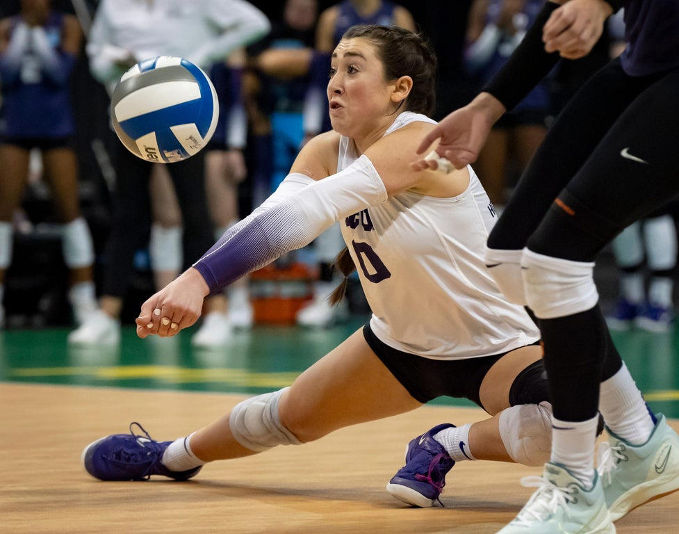 Fantastic women's volleyball photos from the 2024 college season