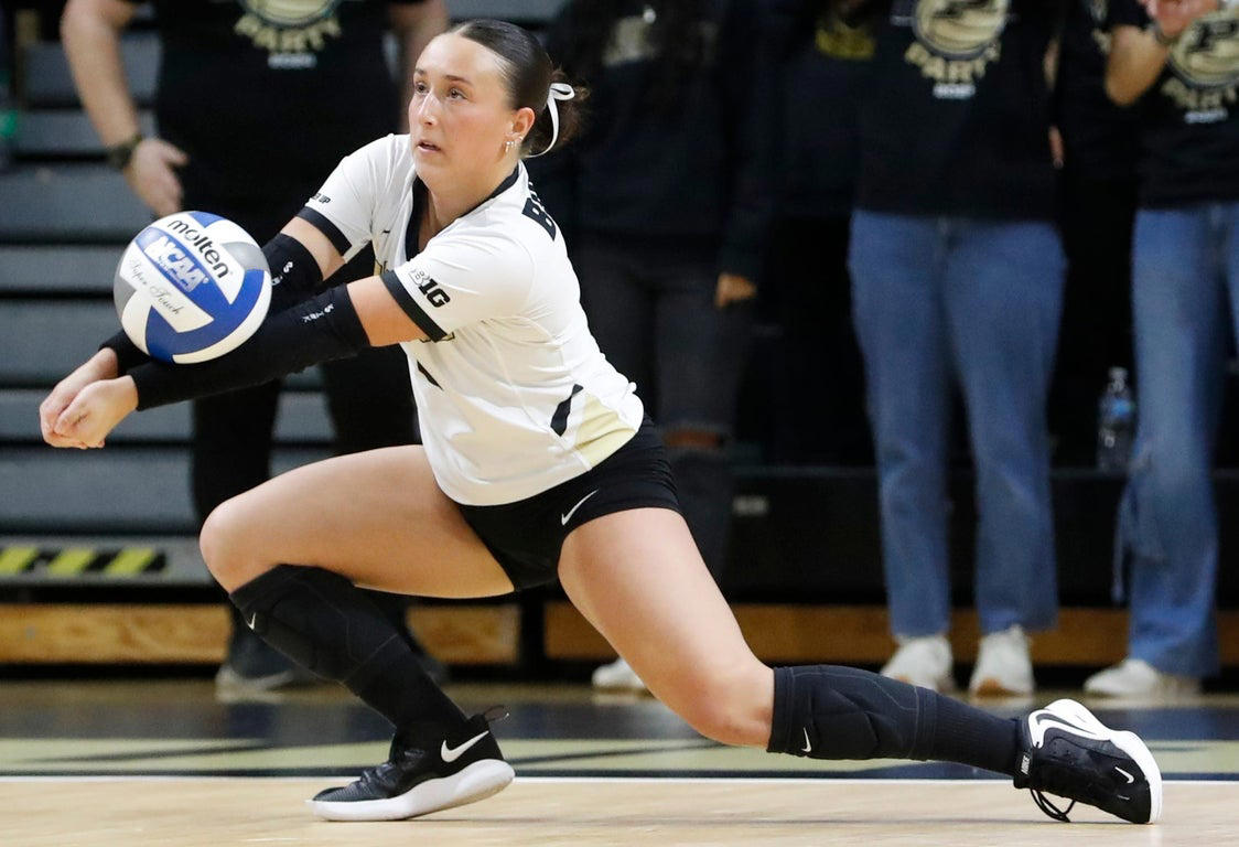 Fantastic women's volleyball photos from the 2024 college season