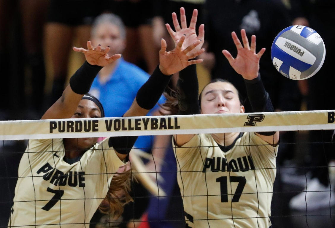 Fantastic women's volleyball photos from the 2024 college season