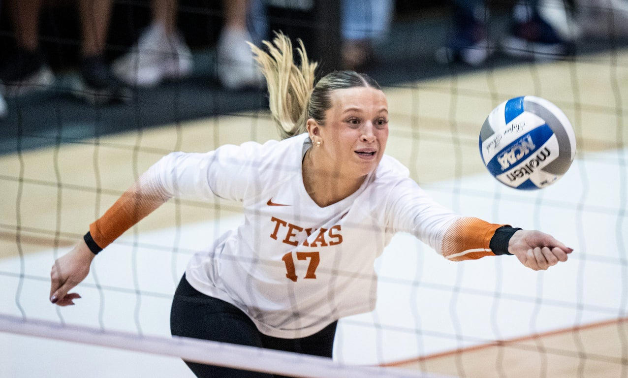 Fantastic women's volleyball photos from the 2024 college season