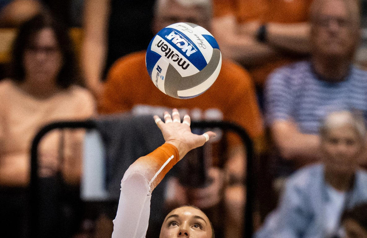 Fantastic women's volleyball photos from the 2024 college season