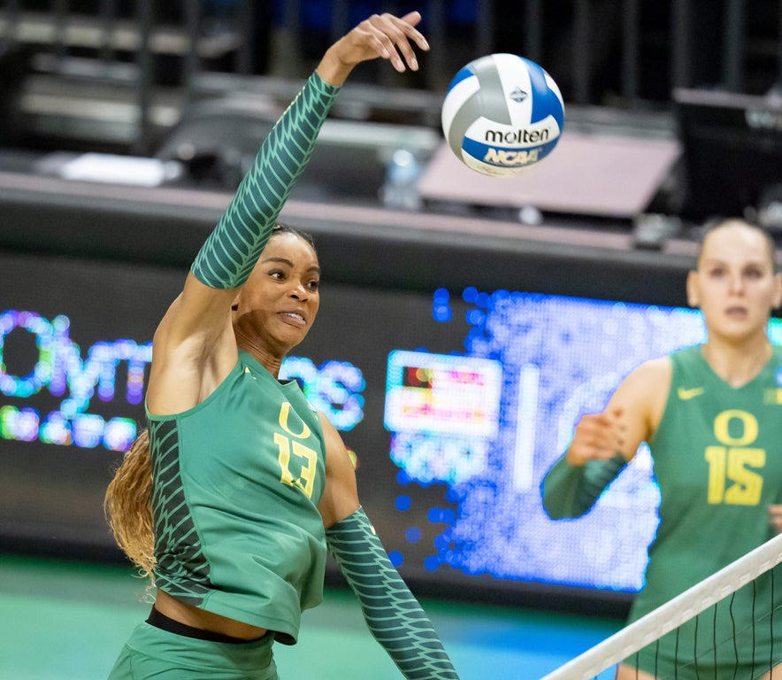 Fantastic women's volleyball photos from the 2024 college season
