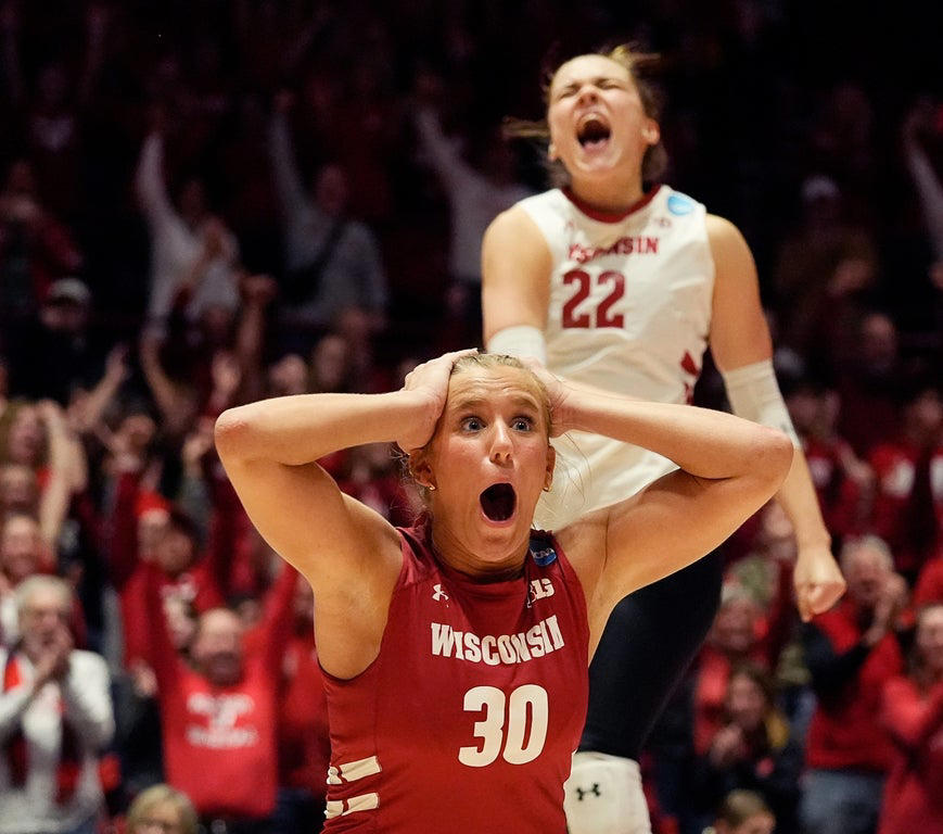 Fantastic women's volleyball photos from the 2024 college season