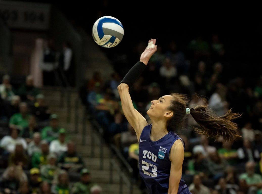 Fantastic women's volleyball photos from the 2024 college season