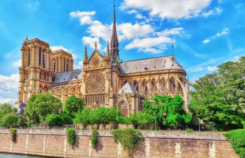 Incredible landmarks that never were, Washington Monument, Washington DC, USA, Tower Bridge, London, England, UK, Arc de Triomphe, Paris, France, Sydney Opera House, Sydney, Australia, Central Park, New York City, New York, USA, St Paul’s Cathedral, London, England, UK, Eiffel Tower, Paris, France, Sydney Harbour Bridge, Sydney, Australia, Tribune Tower, Chicago, Illinois, USA, Notre-Dame Cathedral, Paris, France, Clifton Suspension Bridge, Bristol, England, UK, Lincoln Memorial, Washington DC, USA