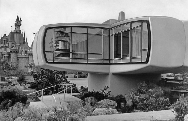 What homes of the future looked like 70 years ago, Monsanto House of the Future, California, USA, Elvis’ futuristic honeymoon hideaway, California, USA, Richard Neutra's space age treehouse, California, USA, The House of Tomorrow, Indiana, USA, The search for a renovator, Discovery of solar heating, Charles Schridde's Motorola homes, Worldwide, The Bubble Palace, Theoule-sur-Mer, France, Stahl House / Case Study 22, California, USA, Habitat 67, Montreal, Canada, Iconic Futuro pods, Espoo, Finland, Iconic Futuro pods, Munich, Germany, Iconic Futuro pod, Berlin, Germany, Casa Gilardi, Mexico City, Mexico, Motel l'Eau Vive, Vosges, France