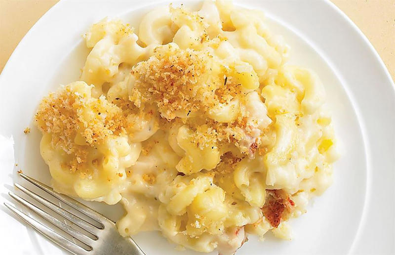 7. Martha Stewart: add spice to mac ’n’ cheese 36. Ina Garten: cook scrambled eggs on a low heat, 35. Meghan Markle: garnish everything, 34. Gordon Ramsay: eat later in the day, 33. Jamie Oliver: make the crispiest bacon, 32. Guy Fieri: slow roast onions and garlic, 31. Nigella Lawson: always brine your turkey, 30. Martha Stewart: roll citrus fruit, 29. Giada De Laurentiis: substitute heavy cream for flour, butter and stock in savoury dishes, 28. Bobby Flay: only flip burgers once, 27. Mary Berry: use full-fat cream cheese to ice cakes, 26. Julia Child: don’t worry about mistakes, 25. Ree Drummond: chill cinnamon roll dough, 24. Rachael Ray: make cannelloni with lasagne sheets, 23. Ina Garten: add a cup of coffee to chocolate cake batter, 22. Meghan Markle: find the fun in food, 21. Gordon Ramsay: rest your meat, 20. Jamie Oliver: Make perfect poached eggs, 19. Guy Fieri: fry steak in oil and butter, 18. Nigella Lawson: roll your roast potatoes in semolina, 17. Martha Stewart: let cheesecake cool in the oven, 16. Giada De Laurentiis: squeeze excess water out of frozen spinach, 15. Bobby Flay: check steak with a meat thermometer, 14. Mary Berry: use seasonal produce, 13. Julia Child: know when your chicken is cooked, 12. Ree Drummond: add glaze to ribs later, 11. Rachael Ray: freeze cubes of roasted garlic and onion, 10. Ina Garten: coat add-ins with flour so they distribute evenly, 9. Guy Fieri: use bacon fat as the base for a roux, 8. Nigella Lawson: use chicken wings for soup, 7. Martha Stewart: add spice to mac ’n’ cheese, 6. Mary Berry: experiment with different textures and colours, 5. Bobby Flay: use a burger lid to melt cheese, 4. Martha Stewart: make steakhouse baked potatoes, 3. Ree Drummond: remove cookies from the oven early, 2. Rachael Ray: increase potatoes’ surface area to make them crispy