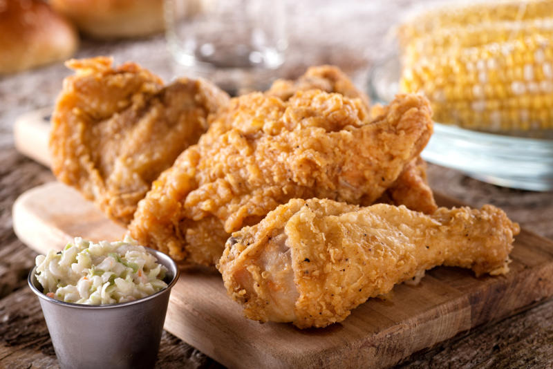 Fried chicken Hush puppies, French fries, Fried green tomatoes, Banh cam, Tostones, Fried chicken, Chimichangas, Chicharrón, Maakouda, Spring rolls, Fish and chips