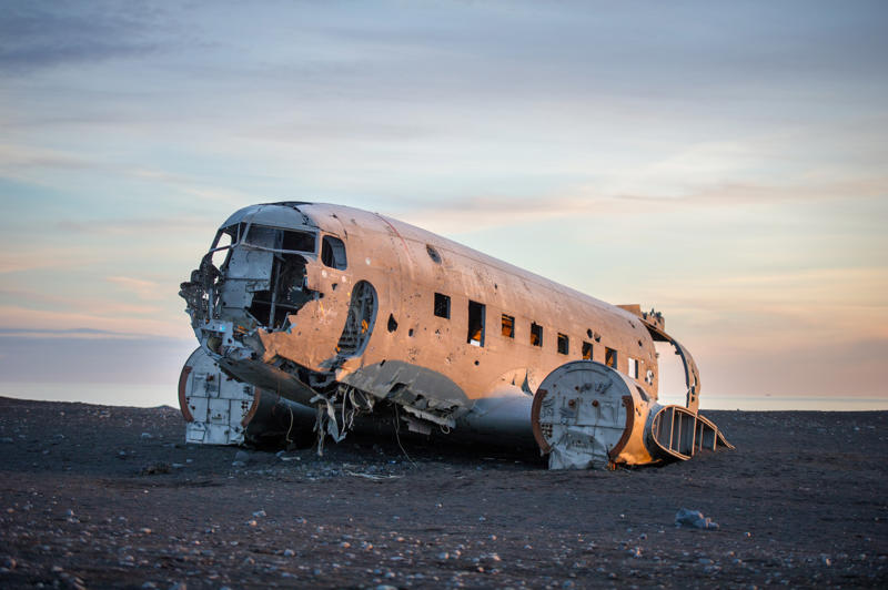 Iceland: incident In fiction, From fiction to reality, Iceland: incident, Arizona: location, Victorville: location, Victorville: planes, Victorville: limited access, Russia: location, Thailand: location, Thailand: wreckage, Thailand: cabin, Indonesia: mystery, Indonesia: tourism, United Arab Emirates: mystery, Bulgaria: inside