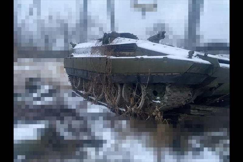 Photos circulated online Meet the Ukrainian BMP-55 IFV, Photos circulated online, Partially destroyed?, What we know about the situation, An odd prototype made from old parts, Converting older tanks, Little information is known about the BMP-55, Modernization efforts, The main gun was removed, Shifting the engine placement, Thick armor, Mine resistance, Better than other IFVs, A powerful weapon, Offensive capabilities, The idea behind the BMP-55, Captured by Russia or still in Ukrainian hands?