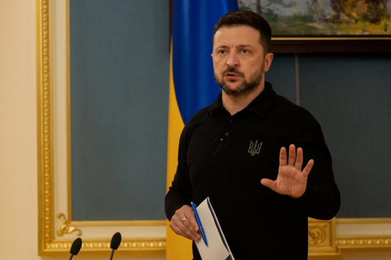 Ukraine is ready for a full ceasefire Will the meeting end the war?, A meeting unlike any other, Trump’s criticism of Zelensky, Zelensky’s political problems, Trump’s assaults on Ukraine, Everything came to a head, Attacking Zelensky over Crimea, Trump’s public statement, A Russian attack on Ukraine, Trump’s criticism of Putin, The meeting at the Vatican, A short and productive talk, Zelensky’s point of view, A reliable and lasting peace, Trump’s comments on the meeting, Another rebuke of Putin, What will happen now?