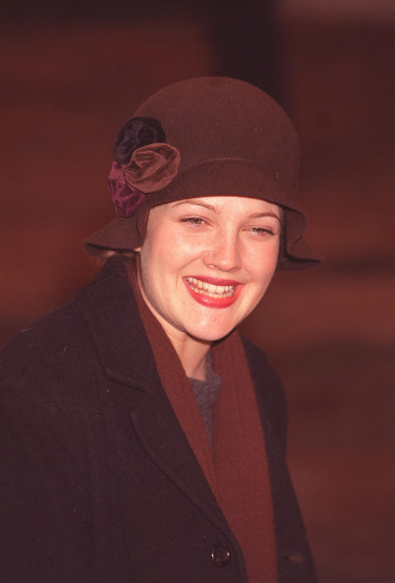 Drew Barrymore Gwen Stefani, Christina Aguilera, Justin Timberlake, Kirsten Dunst, Alicia Silverstone, Drew Barrymore, Leonardo DiCaprio, Courtney Love, Joseph Gordon-Levitt, Jennifer Aniston, Johnny Depp