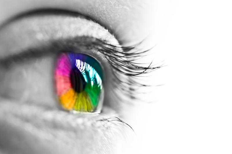 Advanced color vision Immunity to sleep deprivation, Pitch perfection, Stay underwater up to 10 minutes, Being truly even-handed is a rare thing, Advanced color vision, Ability to survive at high altitudes, Built-in compass, Fingernails and toenails without nails, Having a long toe isn't an issue, An extra rib near the neck, A right-sided heart, The deficiency that keeps away heart diseases, Long palm muscles that are passed down from our ancestors, When a bad hair days lasts for years, It's fine to have an extra finger