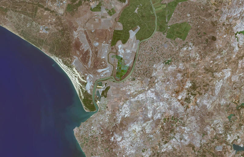 The hunt for Atlantis, Doñana National Park, Andalucía, Spain, Santorini, Greece, The Azores, Portugal, Agadir, Morocco, Mauritius, Ravenser Odd, Yorkshire, England, UK, Thonis-Heracleion, Egypt, Dwarka, India, Kane, Aegean Sea, Cardigan Bay, Wales, UK