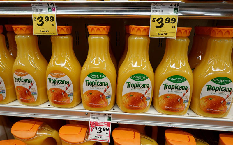 1. Orange juice, 2. Frozen pizza, 3. Diet soft drinks, 4. Ice cream and biscuits, 5. Processed and red meat, 6. White bread, 7. Low-fat flavoured yogurt, 8. Booze, 9. Coconut oil, 10. Other ultra-processed foods, How to avoid ultra-processed foods