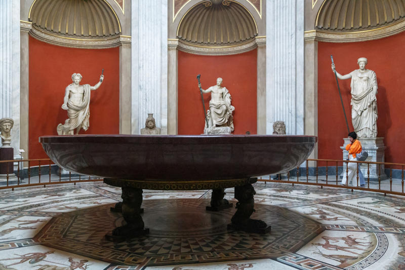 An extravagant bathtub Treasures beneath the Vatican, Greco-Roman sculpture trove, Astonishing discovery, Ancient Roman athletic portraits, An extravagant bathtub, A sacred manuscript, Crux Vaticana, Ancient Etruscan artifacts, The painting of Jesus, A Post-Impressionist's tribute, Ancient maps of discovery, The glittering papal jewels, A legendary Egyptian collection, Hidden necropolis, Mystery bones
