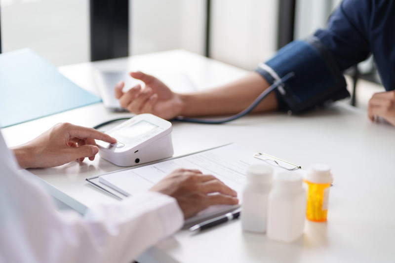 What is hypertension?, What is blood pressure?, What is considered high blood pressure?, 2020 stats, Types of high blood pressure, Can the two types of high blood pressure co-exist?, Some causes of secondary hypertension, Is high blood pressure genetic?, More risk factors, More complications, Appointments, Get enough potassium, Medicines, What questions should I ask my doctor?