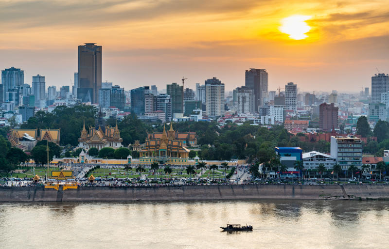 Most dangerous: 16. Cambodia Most dangerous: 20. Ukraine, Most dangerous: 18. Tunisia, Most dangerous: 16. Cambodia, Most dangerous: 14. Argentina, Most dangerous: 12. Saudi Arabia, Most dangerous: 10. Thailand, Most dangerous: 8. Morocco, Most dangerous: 6. Dominican Republic, Most dangerous: 4. Mexico, Most dangerous: 2. Brazil, Safest: 10. Poland, Safest: 8. Croatia, Safest: 6. Norway, Safest: 4. Austria, Safest: 2. Singapore