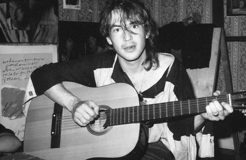 Brian Jones, Dave Alexander, Anton Yelchin, Jean-Michel Basquiat, Andrés Escobar, Janis Joplin, Amy Winehouse, Reggie Lewis, Jonathan Brandis, Harry Hains, Thomas Fekete, Jade Goody, Pete de Freitas, Alexander Baslachev