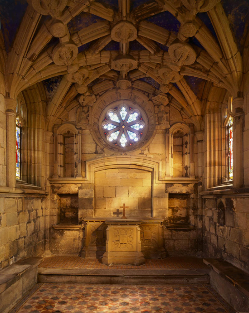 Religion Common features, They weren’t as dark and cold as you might think, Castles didn’t smell that bad, It wasn’t always busy, Moving wasn’t easy, Bedrooms, Limited rooms, Small beds, Religion, Touching the divine, Medicine, Entertainment