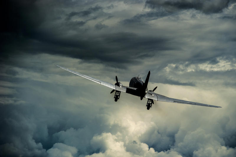 Turbulence Accidents, Climate change, Turbulence, Northern Hemisphere, Weather extremes, Flooded runways, Melting point, Beverage bombs, Bird strikes, Cybersecurity threats, Global conflict zones, Runway incursions, Pilot substance abuse