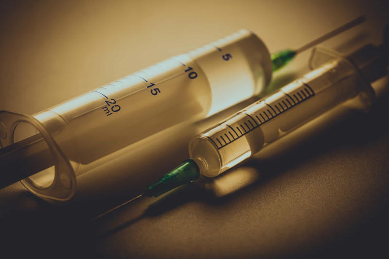 Electrocution, Radiation, Crucifixion, Freezing, Drowning, Heart attack, Pancreatic cancer, Boomslang, Lethal injection, Decompression sickness, Chlorine trifluoride (ClF3)