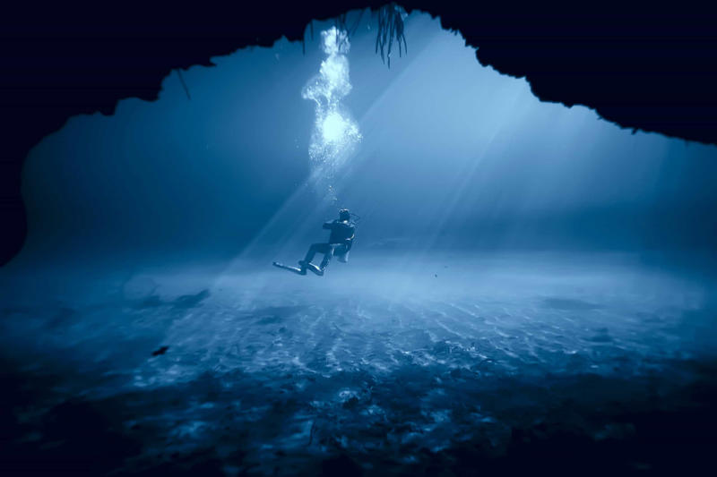 Electrocution, Radiation, Crucifixion, Freezing, Drowning, Heart attack, Pancreatic cancer, Boomslang, Lethal injection, Decompression sickness, Chlorine trifluoride (ClF3)