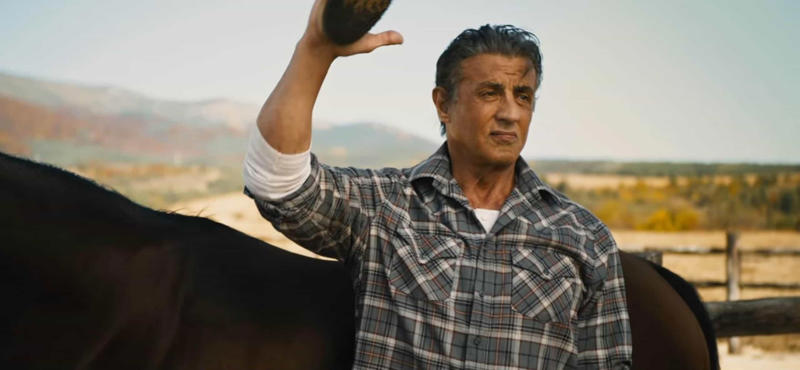 'Rambo 5' 'E.T. 2: Nocturnal Fears', 'Double V Vega', 'Ferris Bueller 2: Another Day Off', 'Con Airport', 'World War Z 2', 'Casablanca 2: Return to Casablanca', 'L.A. Confidential 2', 'Catwoman', 'The Mummy: Rise of the Aztec', 'Rambo 5', 'Ghostbusters III: Hellbent', 'Airplane III', 'Superman Lives', 'The Bodyguard 2', 'Freddy vs. Jason vs. Ash'