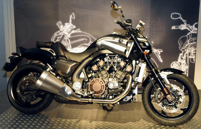 Daimler Reitwagen, Royal Enfield Bullet, Indian Scout, BSA Gold Star, Indian Chief, Harley-Davidson Sportster, Norton Commando, Harley-Davidson XR750, MV Agusta 750S, Ducati 750SS, Honda Gold Wing, Yamaha VMAX, Kawasaki Ninja H2R