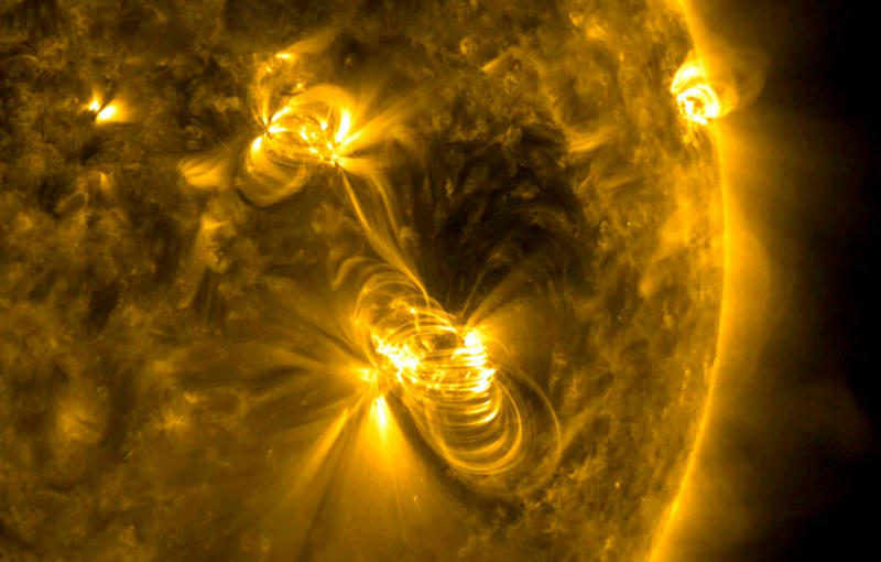 A two-hour long solar flare A cosmic painting, Saturn's summer sunlight, A two-hour long solar flare, Twisted cosmic knot, An oldie but a goodie, ET goes home, The Great Red Spot, The Crab Nebula, A rare close-up of evidence of water on Mars, Meet Janus, Pandora, Enceladus, Rhea, and Mimas, A supermassive black hole, What 17,500 mph looks like, Jupiter's Northern Lights, Life on Mars, Mars is edgy, Stormy surface, Hurricane Irma from above, Superstar, Don't forget about Pluto!, Subtropical storms from space, The farthest individual star ever seen, Weird little things seen on Earth, Dwarf galaxy, Fires as seen from outer space, A cosmic sparkling ring, Views from the ISS, What outer space plasma looks like, You may recognize this from 'The Martian', Us, as seen from Saturn
