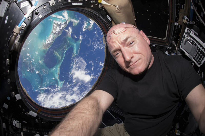 Views from the ISS A cosmic painting, Saturn's summer sunlight, A two-hour long solar flare, Twisted cosmic knot, An oldie but a goodie, ET goes home, The Great Red Spot, The Crab Nebula, A rare close-up of evidence of water on Mars, Meet Janus, Pandora, Enceladus, Rhea, and Mimas, A supermassive black hole, What 17,500 mph looks like, Jupiter's Northern Lights, Life on Mars, Mars is edgy, Stormy surface, Hurricane Irma from above, Superstar, Don't forget about Pluto!, Subtropical storms from space, The farthest individual star ever seen, Weird little things seen on Earth, Dwarf galaxy, Fires as seen from outer space, A cosmic sparkling ring, Views from the ISS, What outer space plasma looks like, You may recognize this from 'The Martian', Us, as seen from Saturn