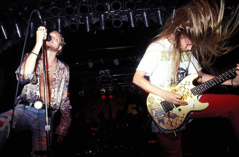 Grunge Glam metal, Pop punk, Gangsta rap, Nu metal, Third wave ska, New wave, Post-punk, Trip hop