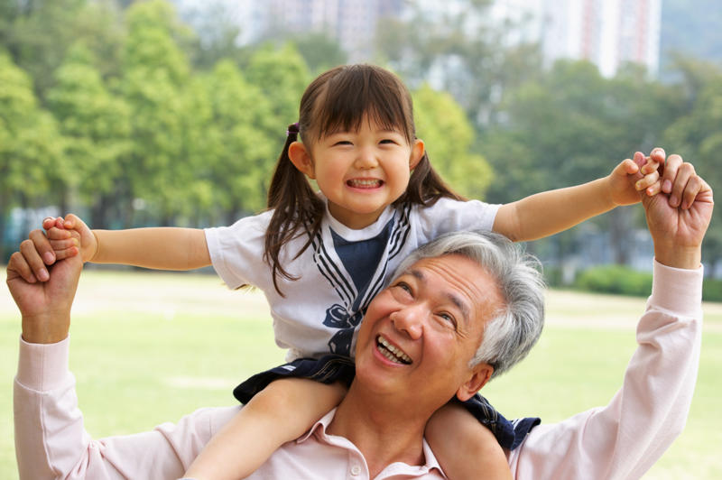 Questions all grandchildren should ask their grandparents