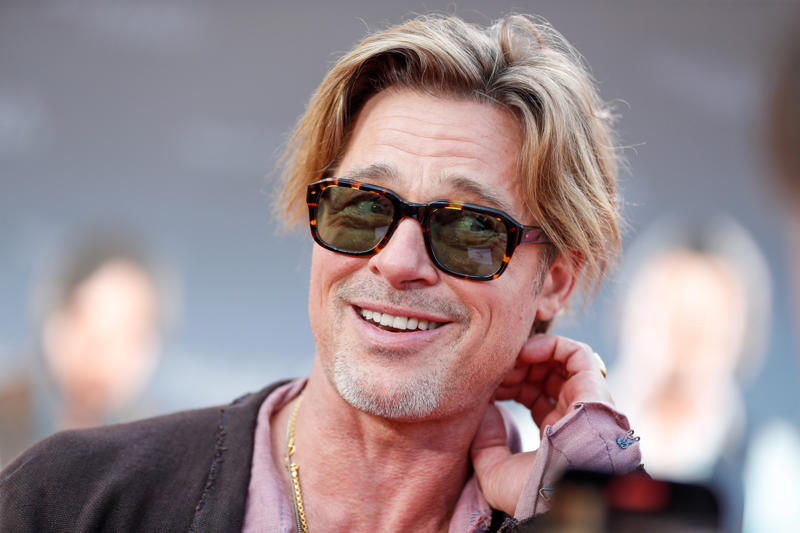 Brad Pitt, Lady Gaga, Justin Bieber, Sacha Baron Cohen, Katy Perry, The Beatles, Richard Gere, Gigi Hadid, Martin Scorsese, Tyler, the Creator, Martha Stewart, Chris Brown, Miley Cyrus, Alec Baldwin, Mike Tyson, Snoop Dogg, Paris Hilton, Harrison Ford, Selena Gomez, Bon Jovi, Christian Slater, Boy George