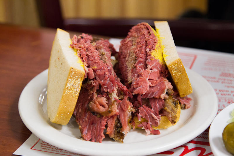 Montreal-style smoked meat, Canada Vegemite, Australia, Yakisoba-pan, Japan, Roti john, Malaysia/Singapore, Vada pav, India, Breakfast roll, Ireland, Kaya toast, Singapore, Francesinha, Portugal, Bocadillo, Spain, Zapiekanka, Poland, Katsu sando, Japan, Cemita, Mexico, Bauru, Brazil, Rarebit, Wales, Leberkäsesemmel, Germany, Bánh mì, Vietnam, Jambon-beurre, France, Falafel, across the Middle East, Arepa, Venezuela, Montreal-style smoked meat, Canada, Pork chop bun, Macau, Tripleta, Puerto Rico, Chivito, Uruguay, Medianoche, Cuba, Chopped barbecue, USA, Gyro, Greece