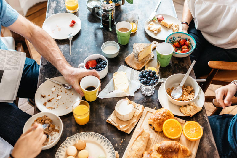 Diet Control your breathing, Meditate, Listen to music, Don't procrastinate, Take regular breaks, Beware of excesses, Drink tea, Stay hydrated, Cut down on alcohol, Switch off, Have set schedules, Buy a pet