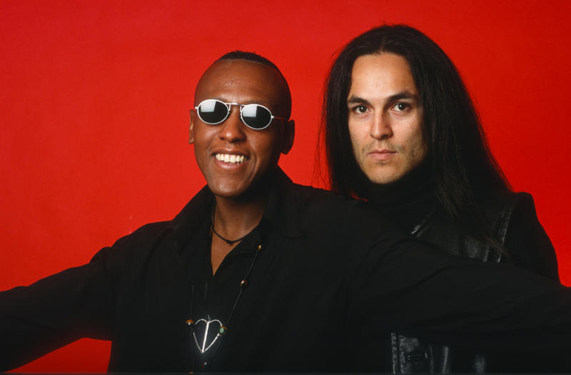Charles Pettigrew of Charles and Eddie Shannon Hoon of Blind Melon, Charles Pettigrew of Charles and Eddie, Pauly Fuemana of OMC, Scatman John, DJ E-Z Rock of Rob Base and DJ E-Z Rock, The Singing Nun, Andy Fraser of Free, B.W. Stevenson, Ray Smith, Jennifer Paige, Blu Cantrell, Tiny Tim, Tommy Page, Del Shannon