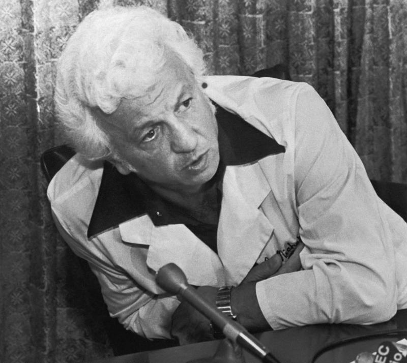 Who were the Memphis Mafia?, Just a few buddies, Meeting George Cline, Elvis in the military, Meeting Charlie Hodge, Origins of the name, A talent for writing an acting, Elvis and his bodyguards, Duties and responsibilities, Unhealthy influence, Elvis in decline, Health concerns, Hurt and betrayed, Faithful friend, Sonny West (1938–2017), Charlie Hodge (1934–2006), George C. Nichopoulos (1927–2016), Joe Esposito (1938–2016)